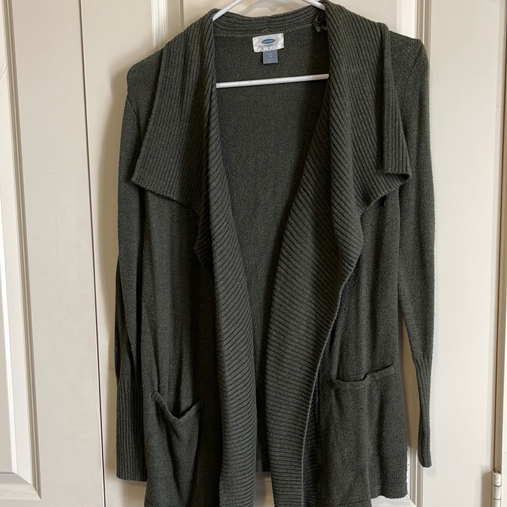 Dark green cardigan, size XS *open to all offers*